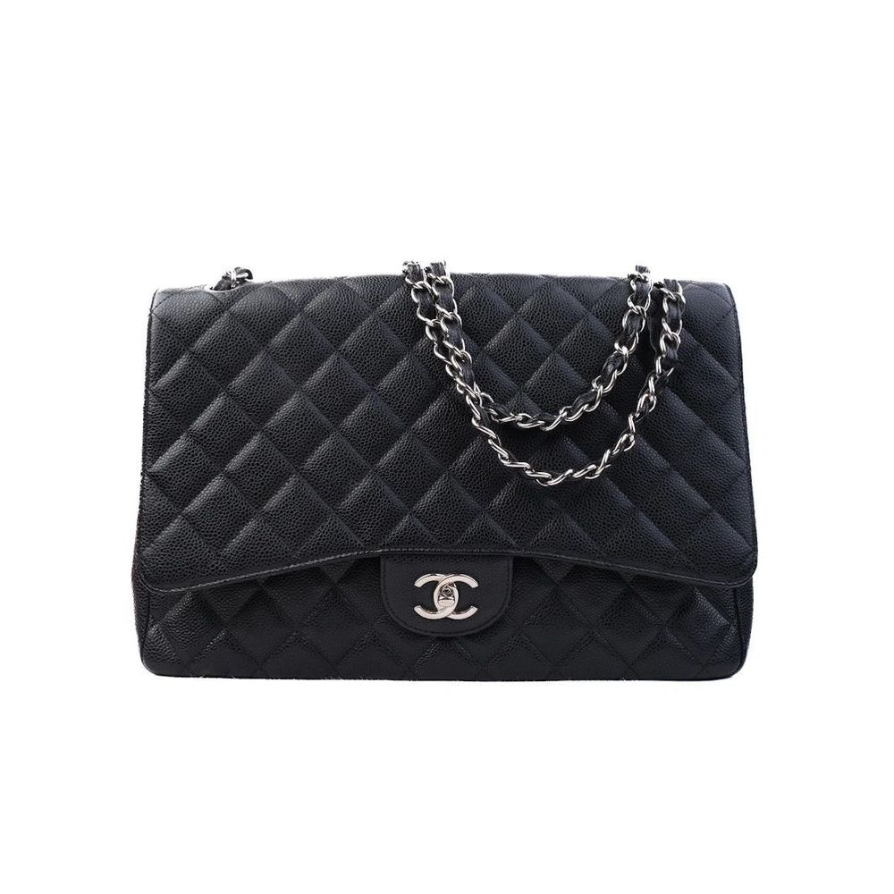 Excellent Chanel Black Quilted Handbag Classic Leather with Chain Strap